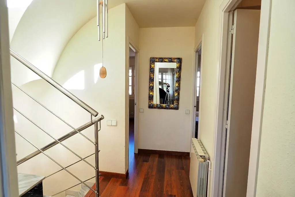 Sunny Triplex By Hello Homes Sitges 0*,