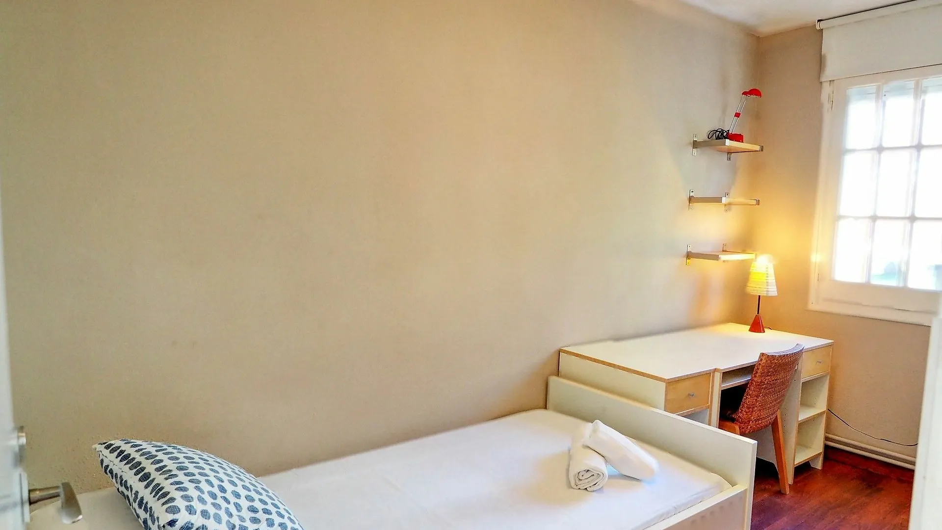 Semesterbostad Sunny Triplex By Hello Homes Sitges